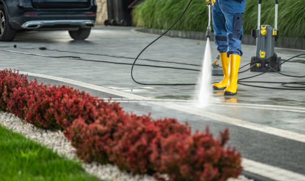 Best Commercial Building Pressure Washing  in Shullsburg, WI