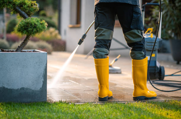 Garage Pressure Washing in Shullsburg, WI